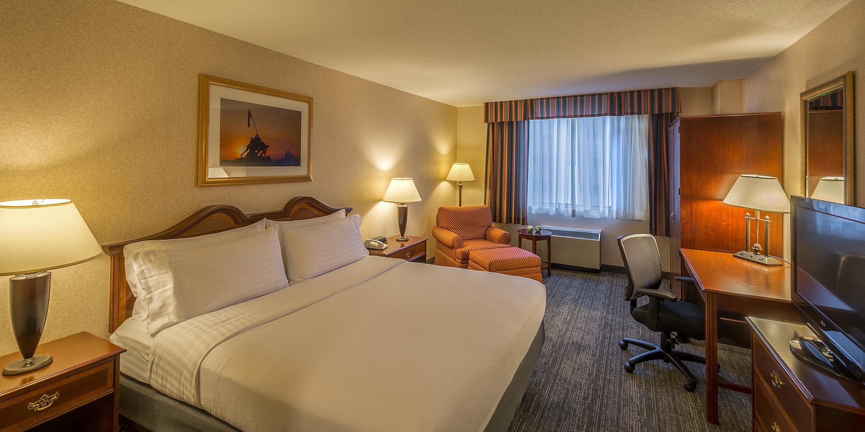 Holiday Inn Arlington At Ballston By Ihg Exterior photo