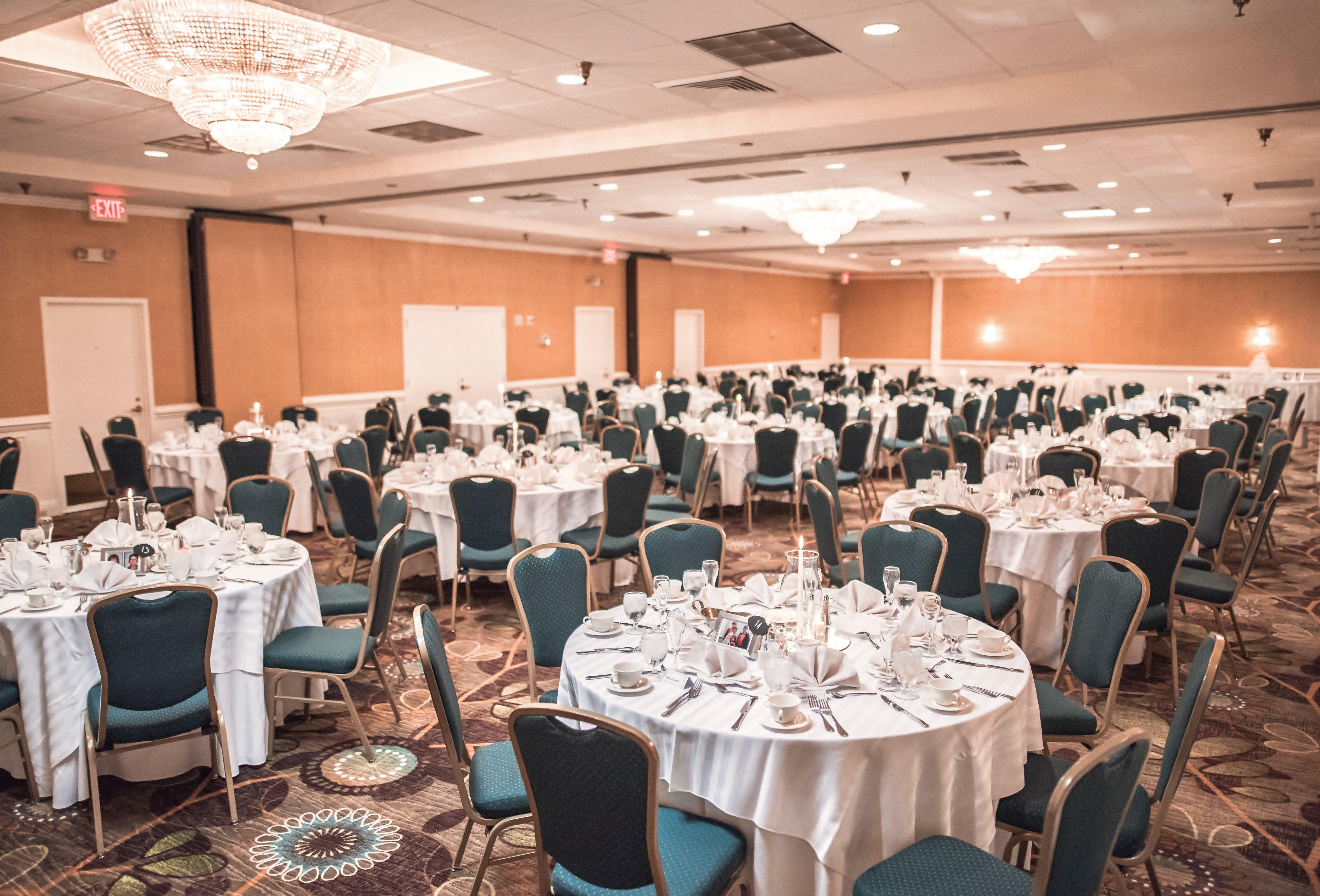 Holiday Inn Arlington At Ballston By Ihg Exterior photo
