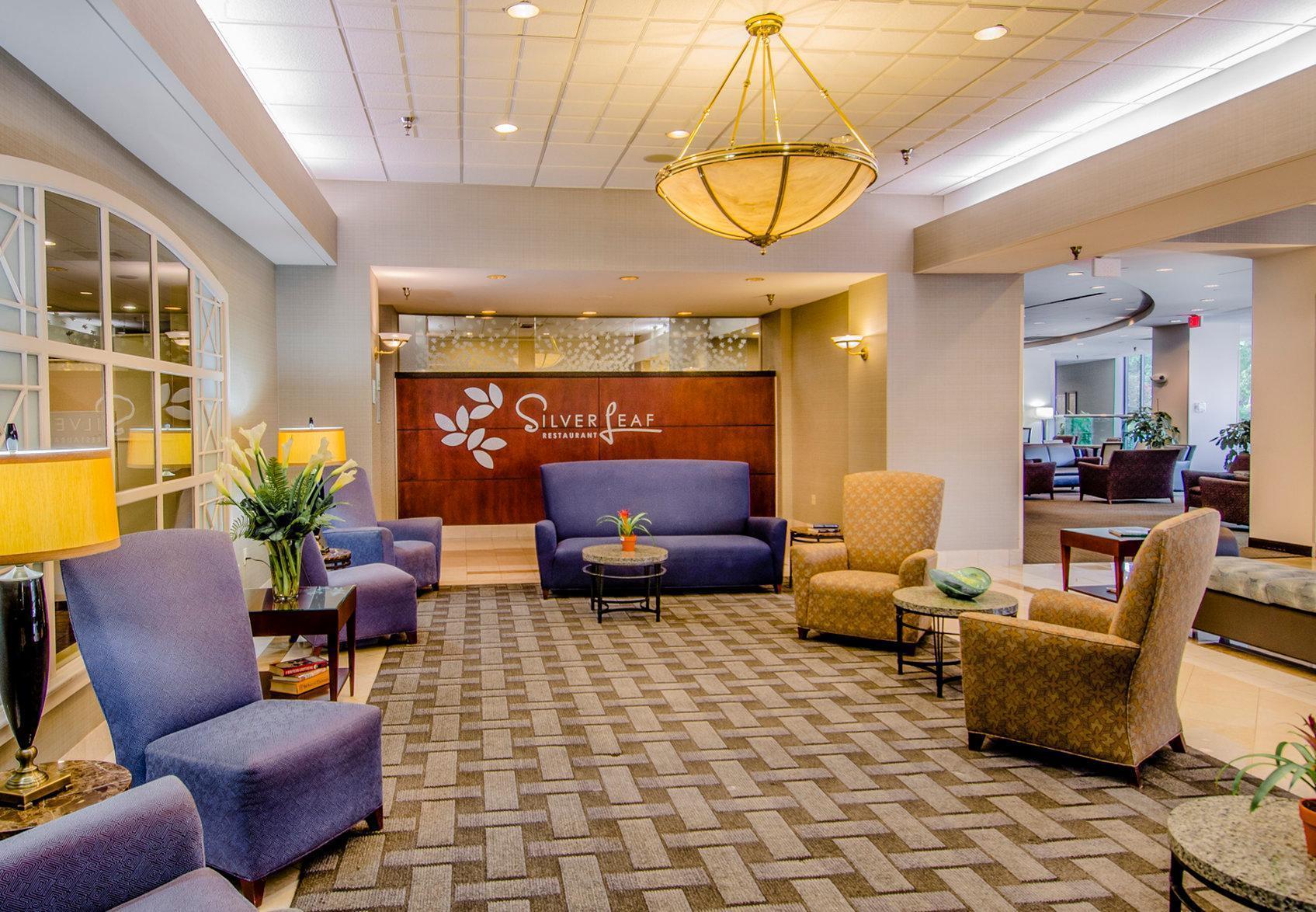 Holiday Inn Arlington At Ballston By Ihg Exterior photo