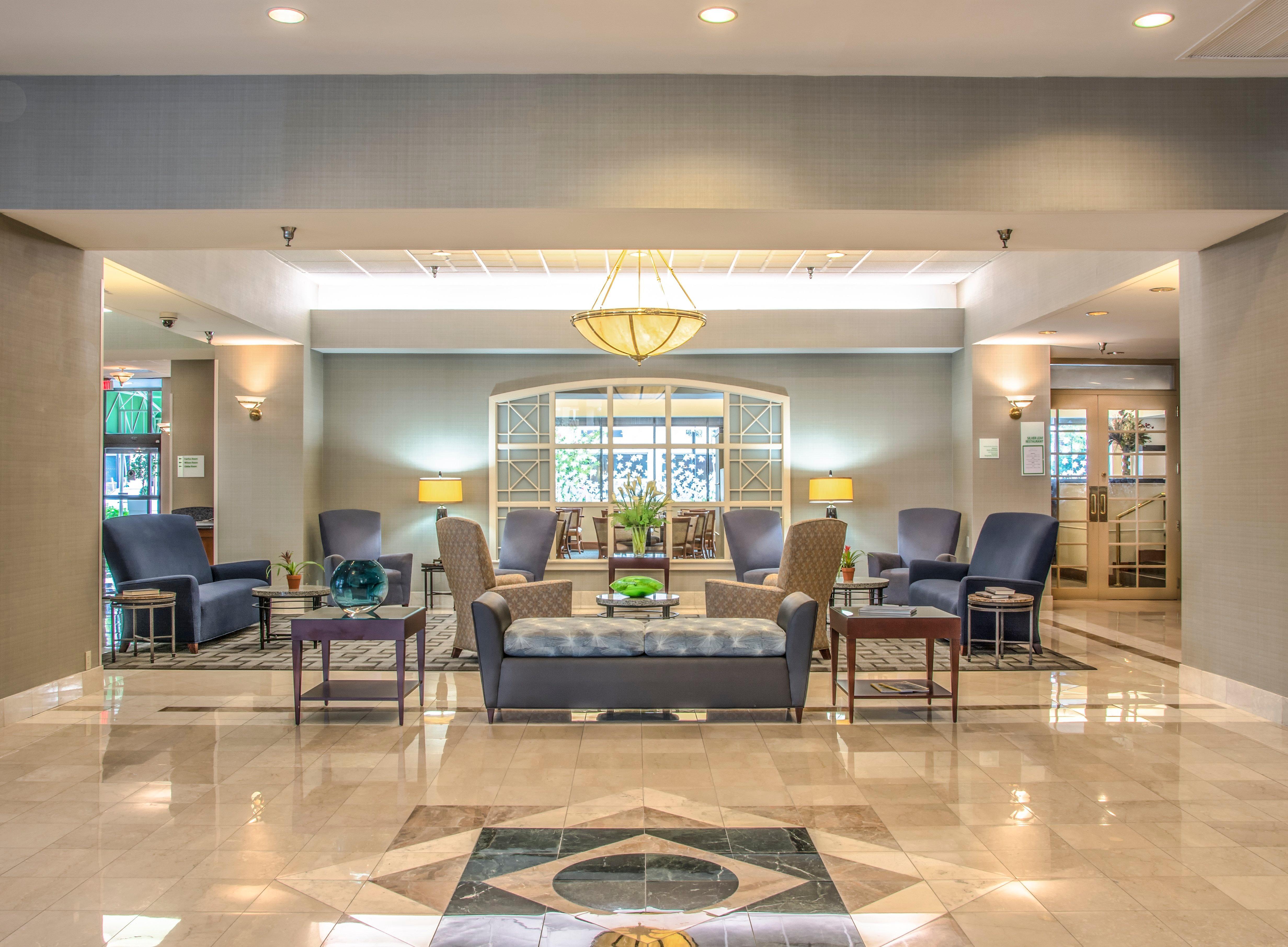 Holiday Inn Arlington At Ballston By Ihg Exterior photo
